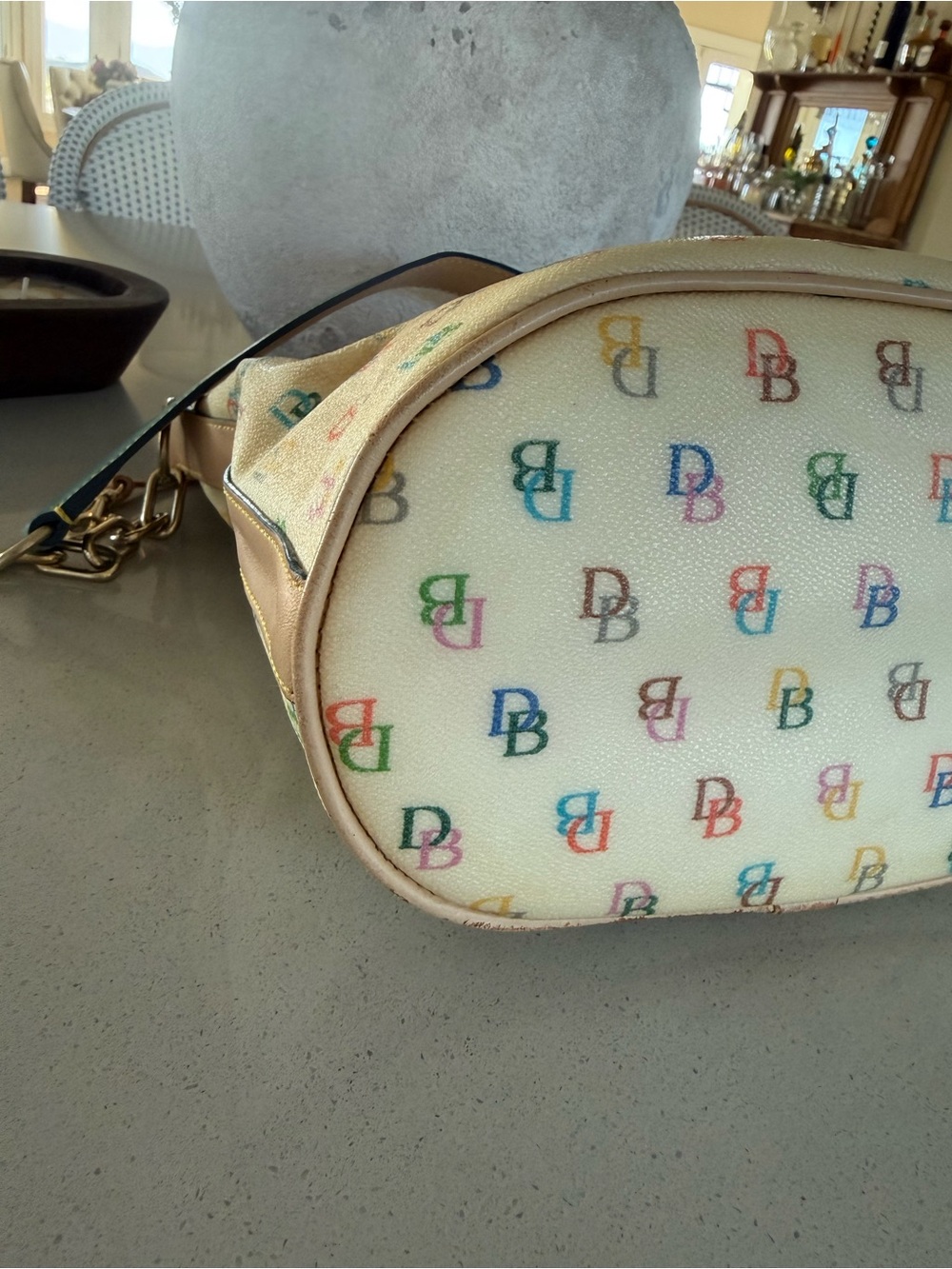 Dooney & Bourke vintage color monogram shoulder bag - Picture 13 of 15